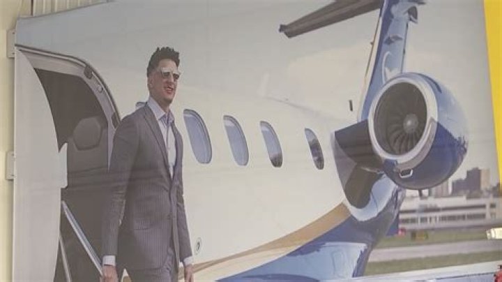 Jaxson Dart Soars to Fame With Private Jet Company
