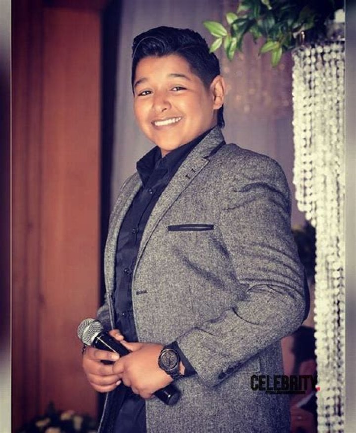 Nathaniel Clyne Wiki, Biographie, Age, Taille, Mariage, Famille & Informations - Celebrity.tn