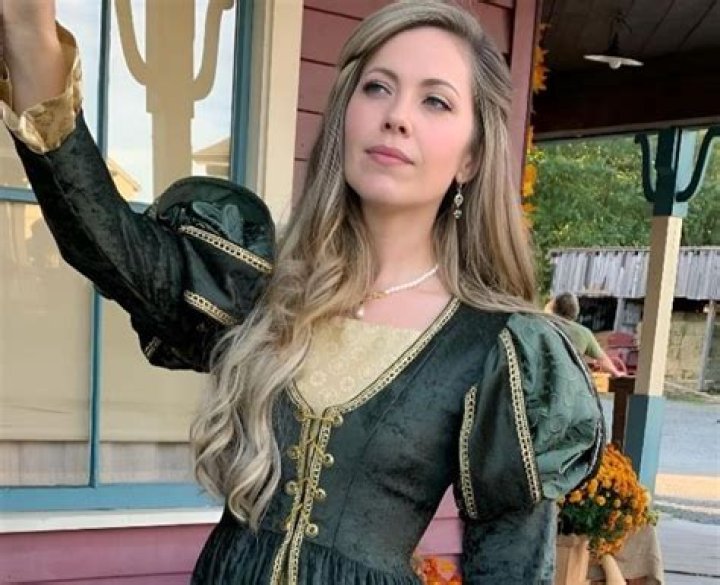 The Canadian Actress Who Captivated Hearts Around the World