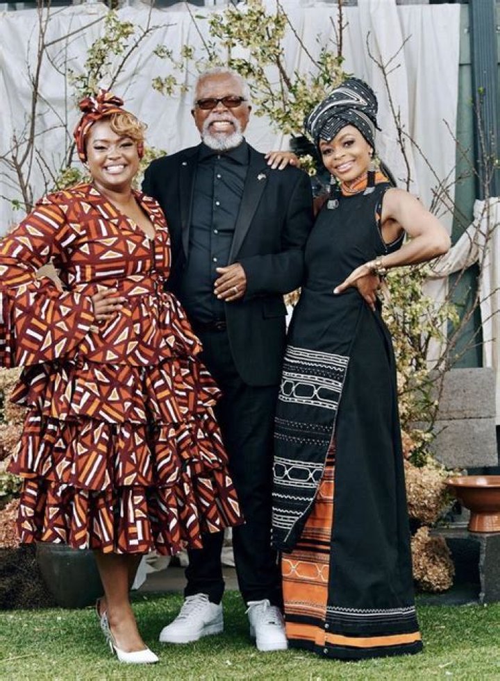 Thendo Zonzo Age: Biography And Wikipedia