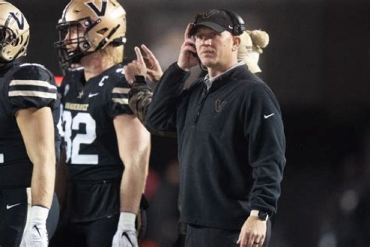 Vanderbilt Season Predictions: Wins, Losses, Marquee Games, and More for Every Commodores Game in 2023